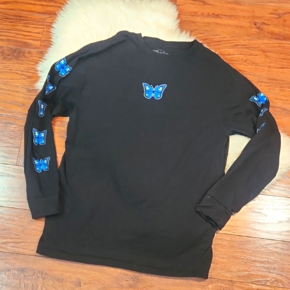 Eighty Eight Tops - Eighty Eight Brand Black Cotton Butterfly Crew Neck Longsleeve Womens Shirt